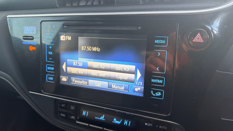 Toyota Auris 1.2T Excel 5dr [Leather] Petrol Hatchback